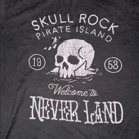 "Welcome to Never Land" Vintage Disney Peter Pan Skull Rock Pirate T-ShirtSize L - Picture 2 of 4